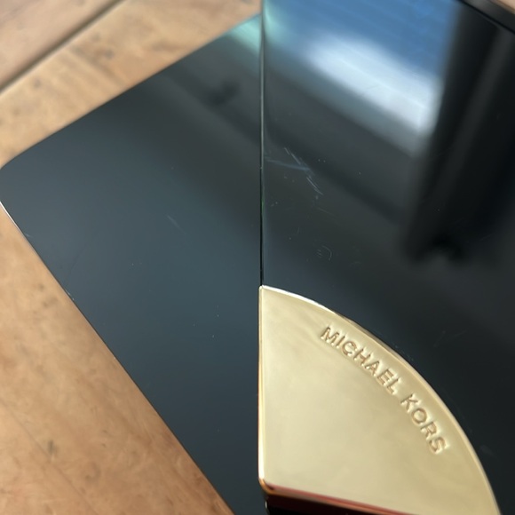 Michael Kors Resin envelope clutch - Picture 11 of 15